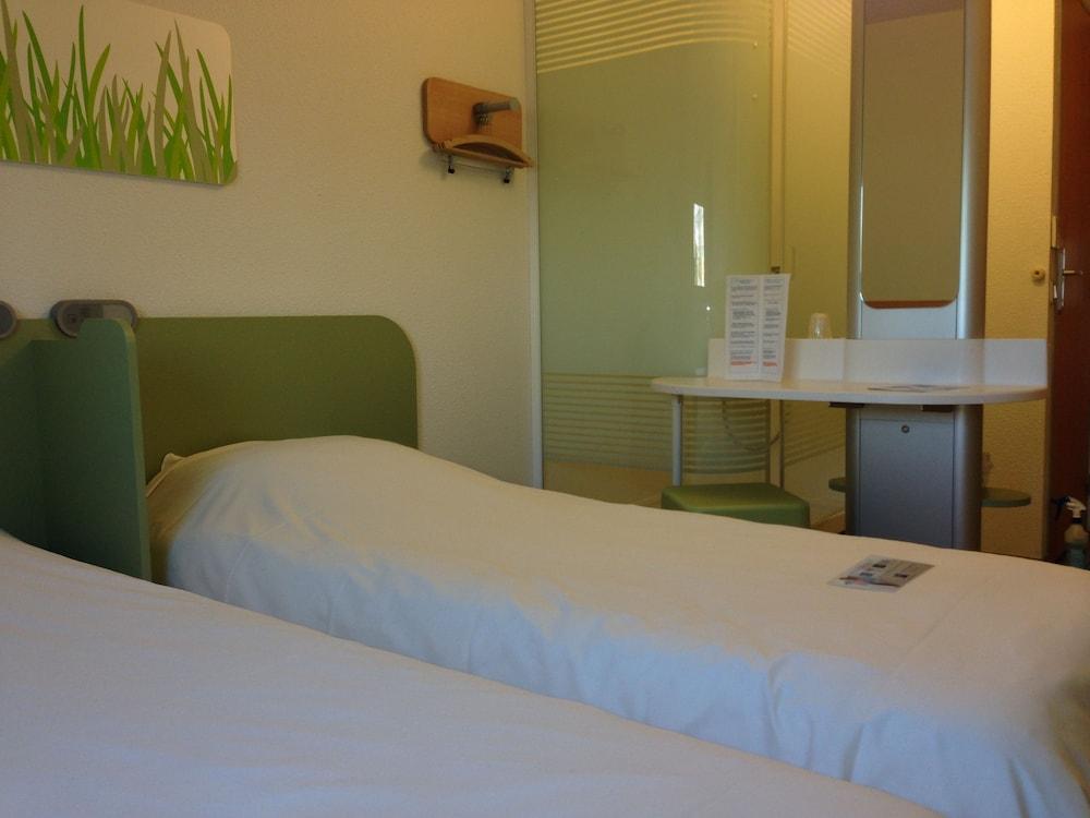 Ibis Budget Bordeaux Aeroport Mérignac Exterior foto