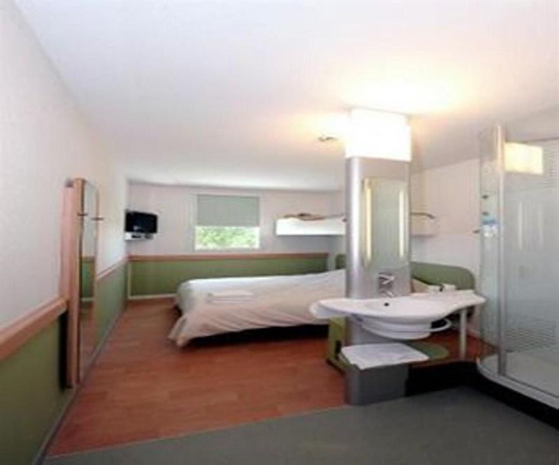 Ibis Budget Bordeaux Aeroport Mérignac Exterior foto